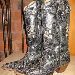 Corral vintage cowboy boots